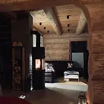Blockhaus In Herrlicher Umgebung *