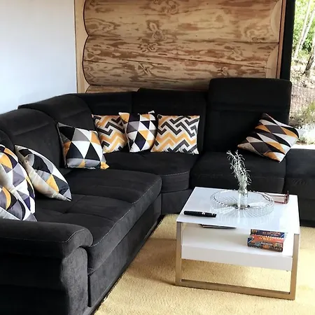 Blockhaus In Herrlicher Umgebung Darstein