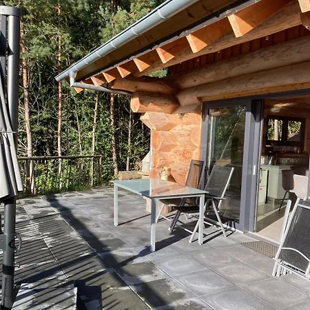 Blockhaus In Herrlicher Umgebung Ferienhaus *