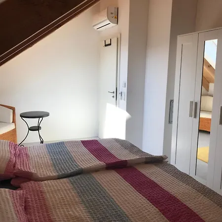 Blockhaus In Herrlicher Umgebung Darstein