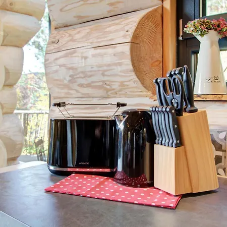 Blockhaus In Herrlicher Umgebung