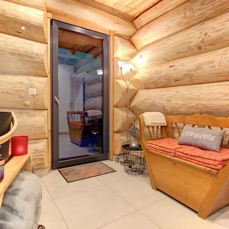 Blockhaus In Herrlicher Umgebung * Darstein