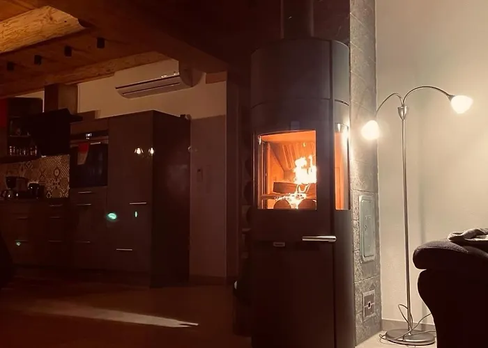 Blockhaus In Herrlicher Umgebung