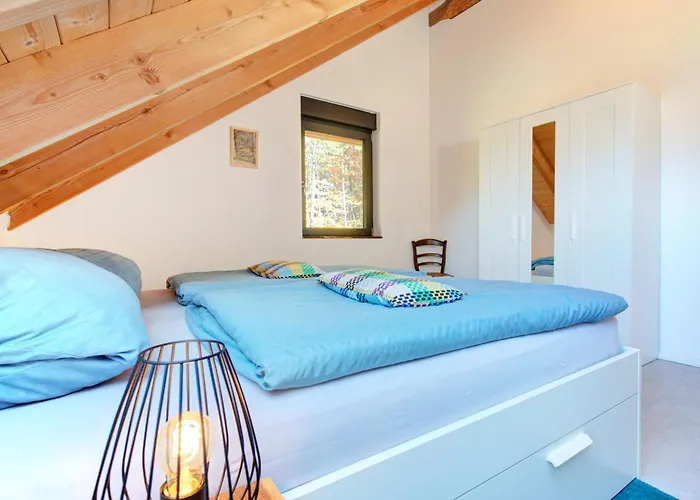 Blockhaus In Herrlicher Umgebung *