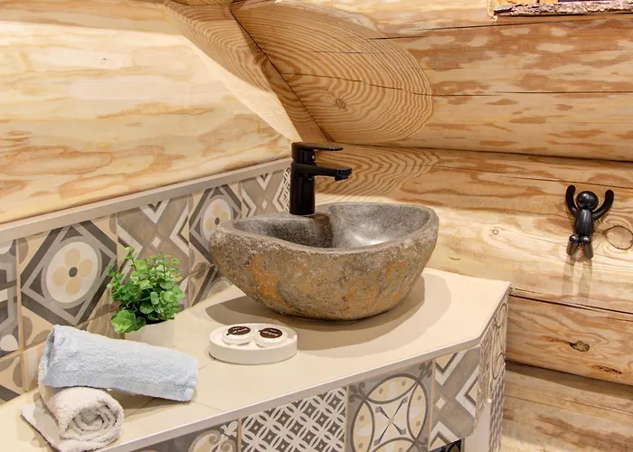 Blockhaus In Herrlicher Umgebung