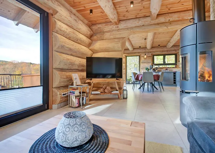 Blockhaus In Herrlicher Umgebung Dom wakacyjny