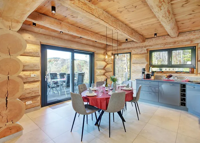 Blockhaus In Herrlicher Umgebung Dom wakacyjny Darstein