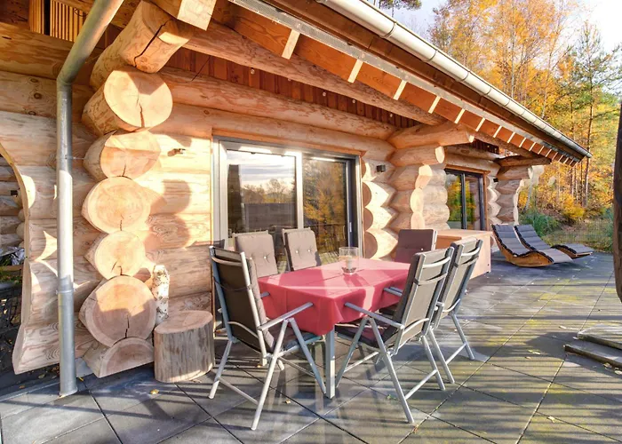 Blockhaus In Herrlicher Umgebung *